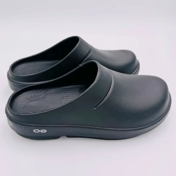 Oofos recovery clogs. Men’s 7 Women’s 9 Eau 40. - Picture 1 of 7